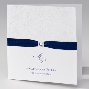 Huwelijkskaart barok met blauw lint en diamant