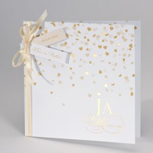 Feestelijke trouwkaart met gouden harten Ja wij trouwen